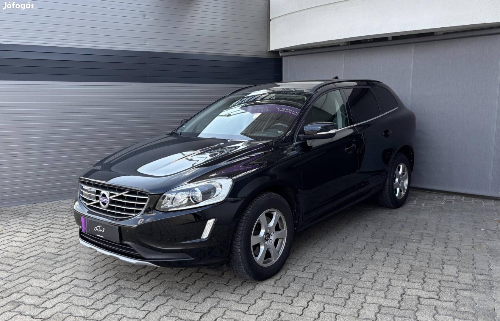 Volvo XC60 2.0 [D4] Momentum Garanciával!